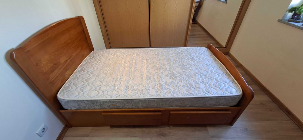 Cama de solteiro