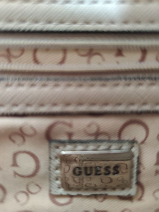 Guess torebka na ramię