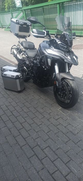 Motocykl Benelli trk 702