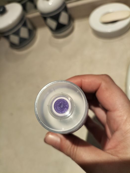 Shampoo com reflexos violeta John Frieda