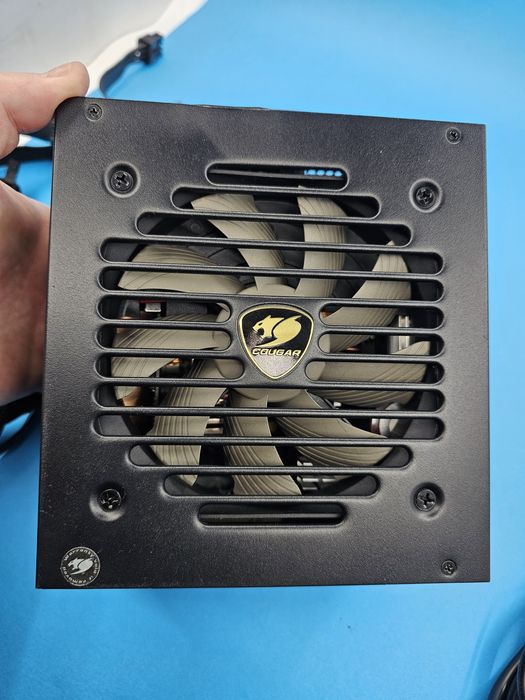 Не Робочий Топовий Блок Живлення до ПК Cougar Gex750 на 750 Watt