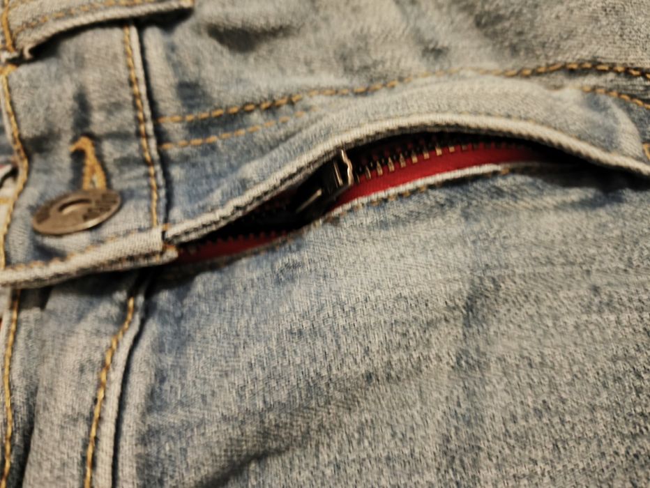 Spodnie jeans chłopięce 152