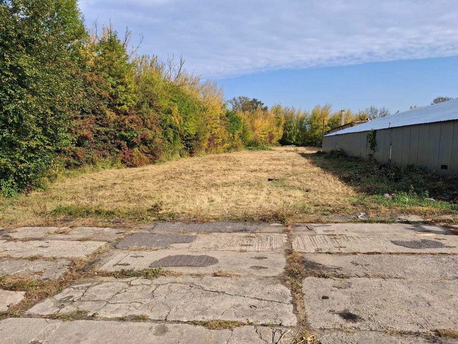 Pół utwardzony plac do wynajęcia, 3000m2, TIR, PKP, A2, dozór siła