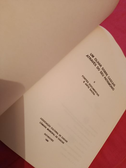 Um Olhar Sobre CASCAIS Através do Seu Património (livro)