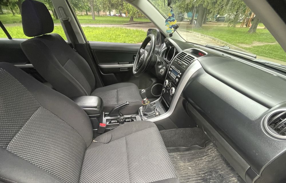SUZUKI GRAND Vitara  4х4 4WD
