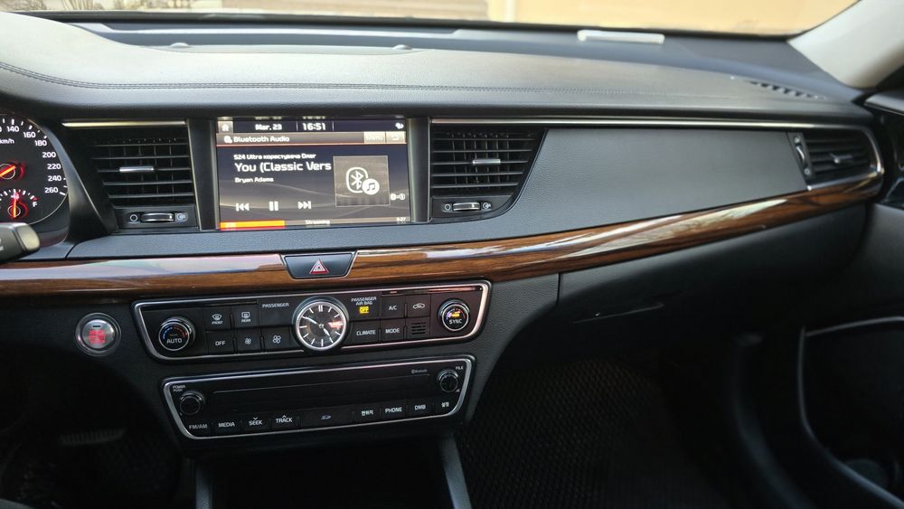 Kia K7 LPI 3,0 (газ)( Cadenza)