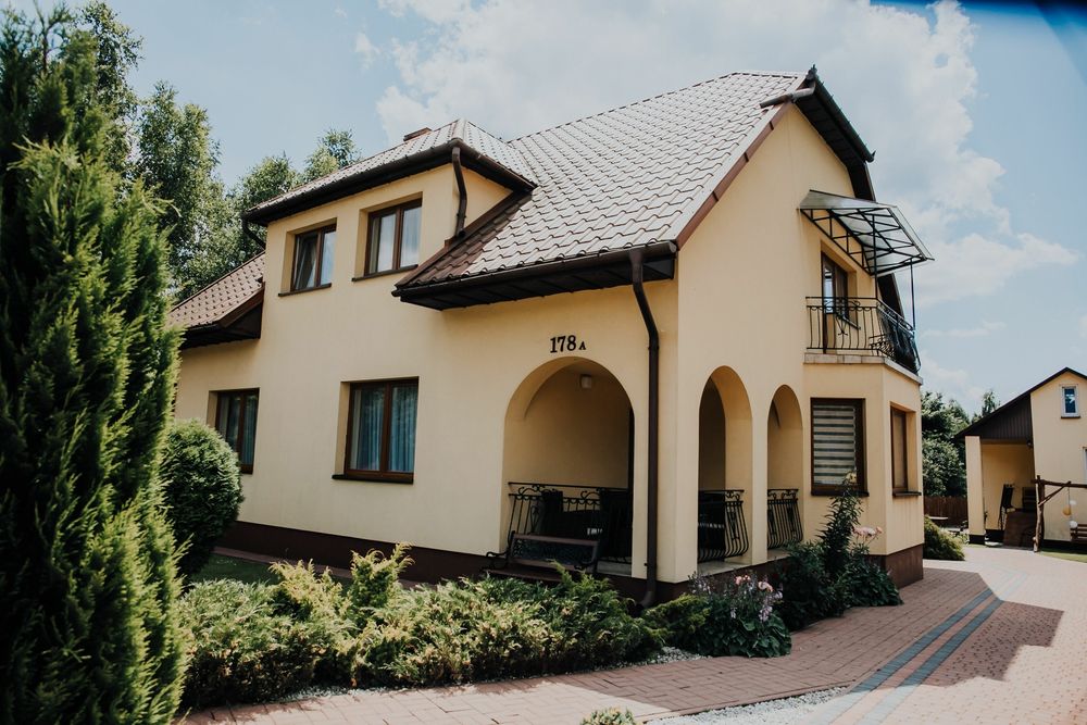 Dom  w Wiśniowej