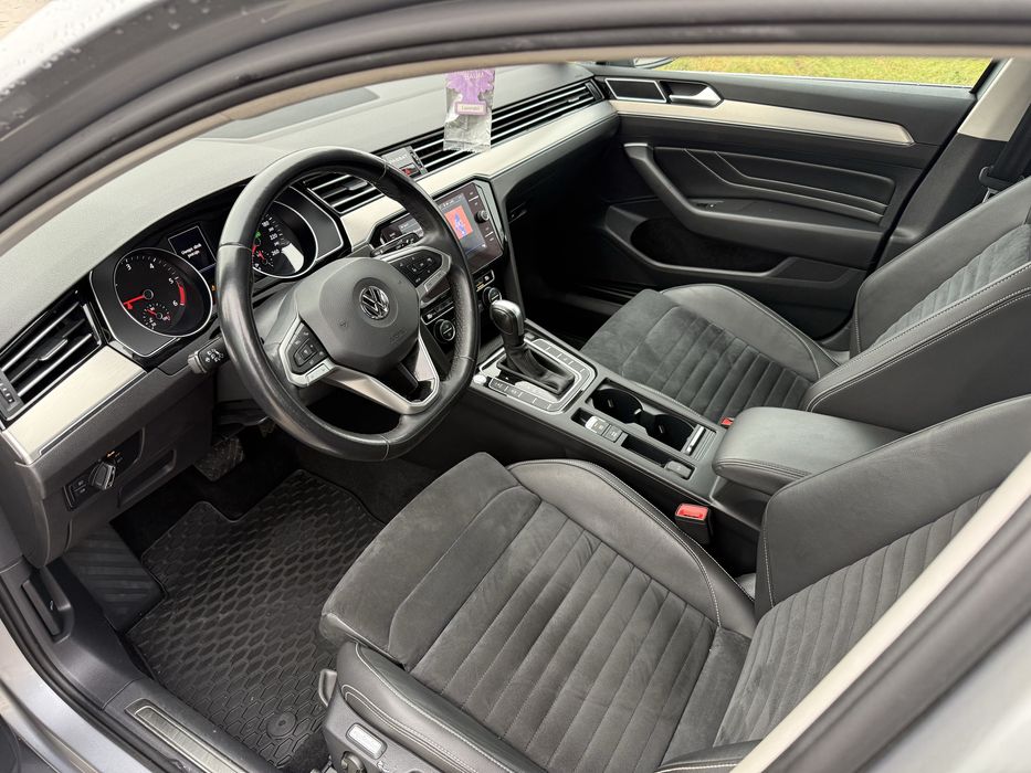 Volswagen Passat 2.0Tdi 36tys km , 1 wł , automat !