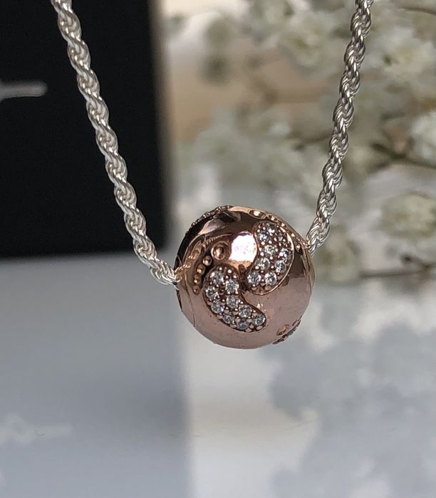 Thomas Sabo срібна цепочка з кулоном шарм