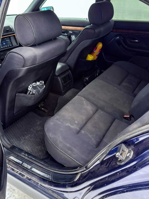 BMW 525i 2.5 красуня E39 1997 рв