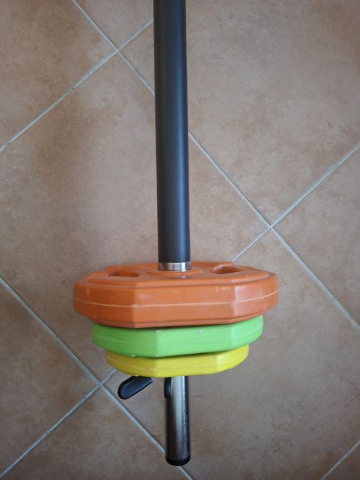 Vendo Kit bodypump de ginásio + oferta step