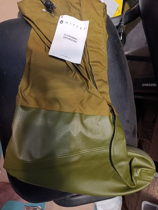 Бахіла не берци 44- 45  нові 1000