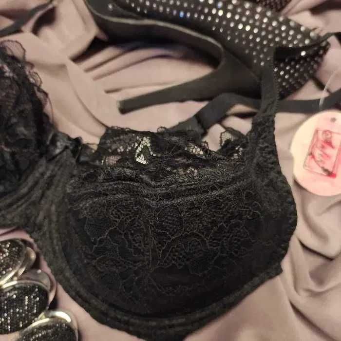 Biustonosz lekko usztywniany Anfen 75E/ model 4-917