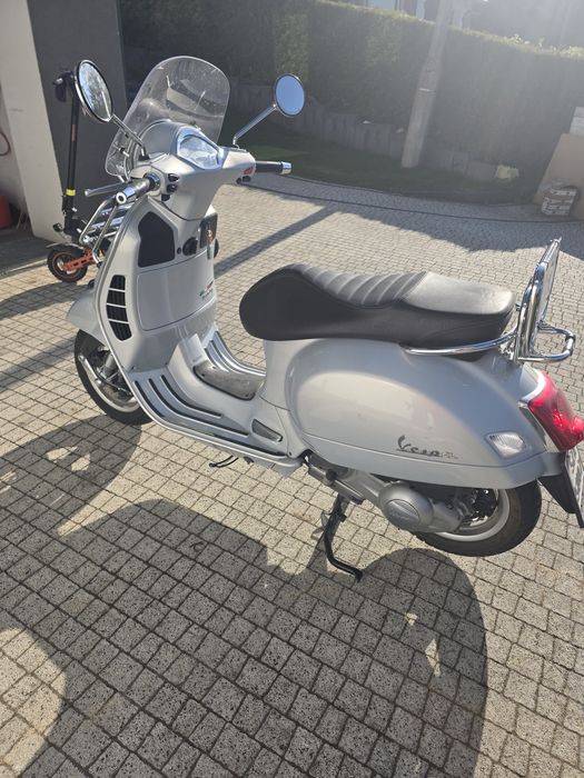 Piaggio vespa 300