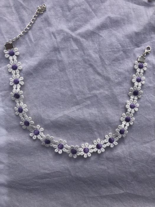 Стильний чокер з мережива