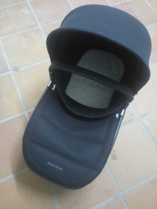 Alcofa Fame Maxi-Cosi Black