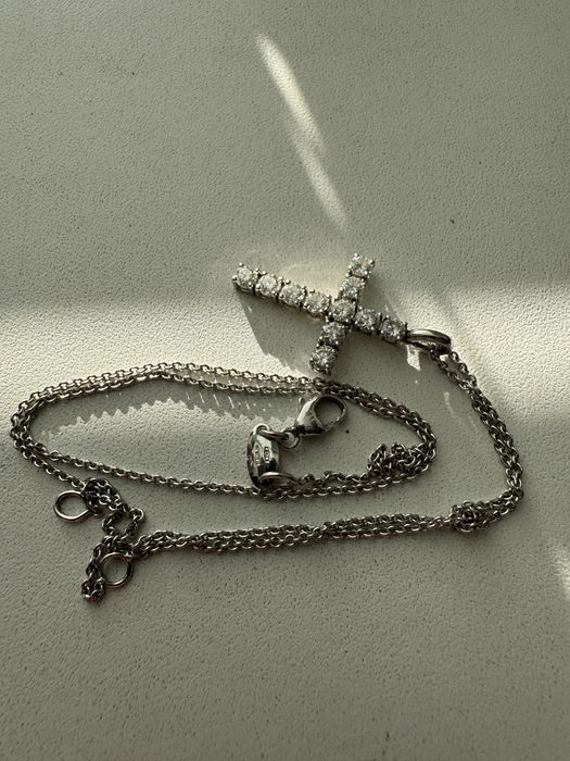 золота підвіска хрестик діаманти