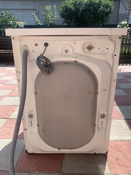 Продамо пральну машину на запчастини