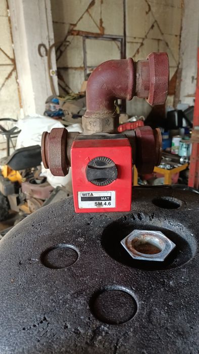 Zawór 4 drogowy z siłownikiem