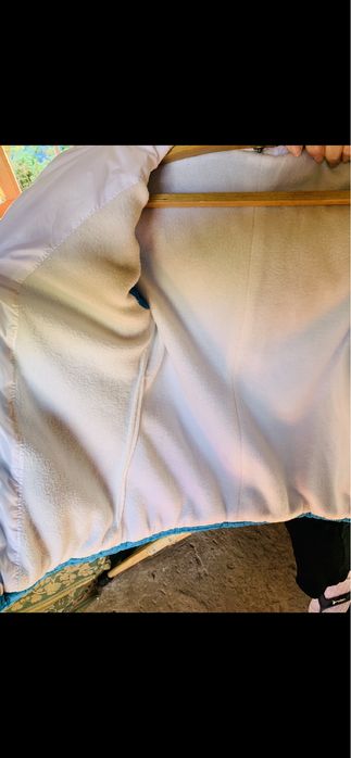 Продам куртку