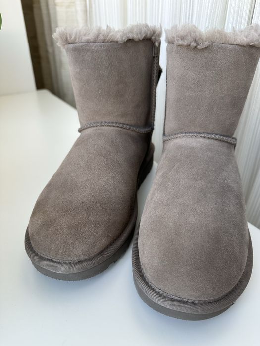 Черевики зимові UGG