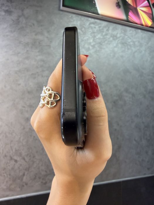 Б/у IPHONE 15 128 Black Neverlock Костюшка,5 igrand