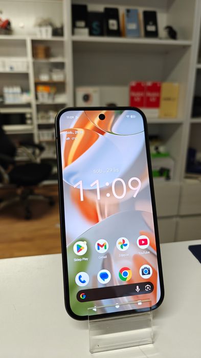 Smartfon Google Pixel 9 12/128 Czarny Używany