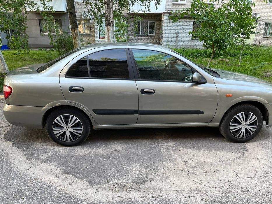 Nissan Almera n16 2006