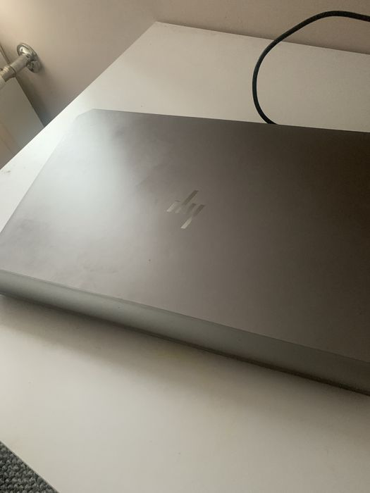 ноутбук HP Zbook 15 G5