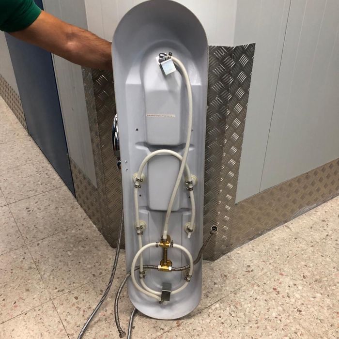 Coluna de hidromassagem - como nova