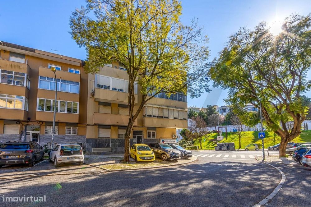 T2 totalmente renovado e mobilado