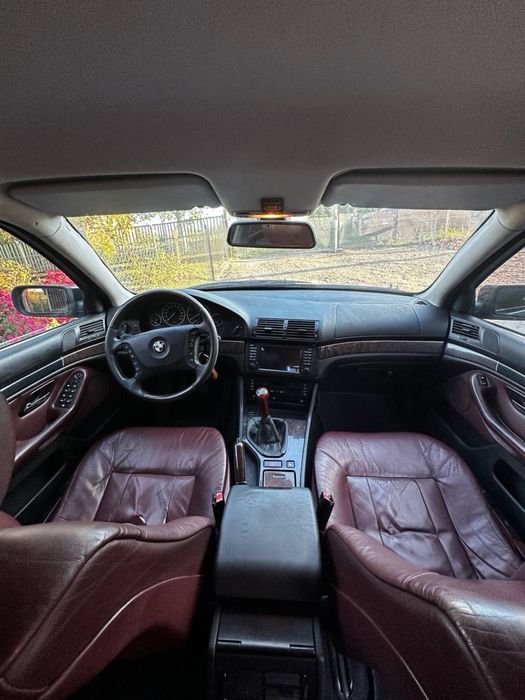 Продам BMW 525I E39 M54B25 2001