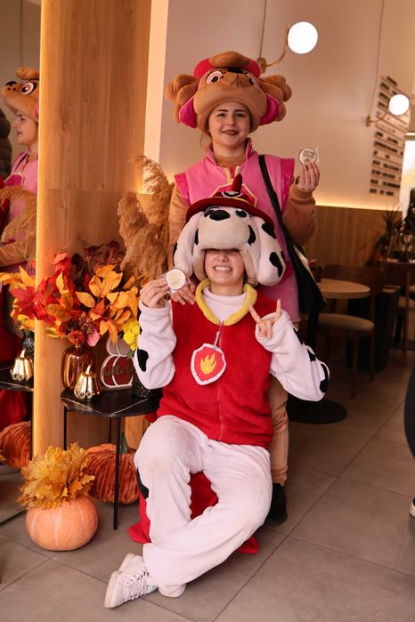 Організація свята День Народження дитини привітання торт аніматори