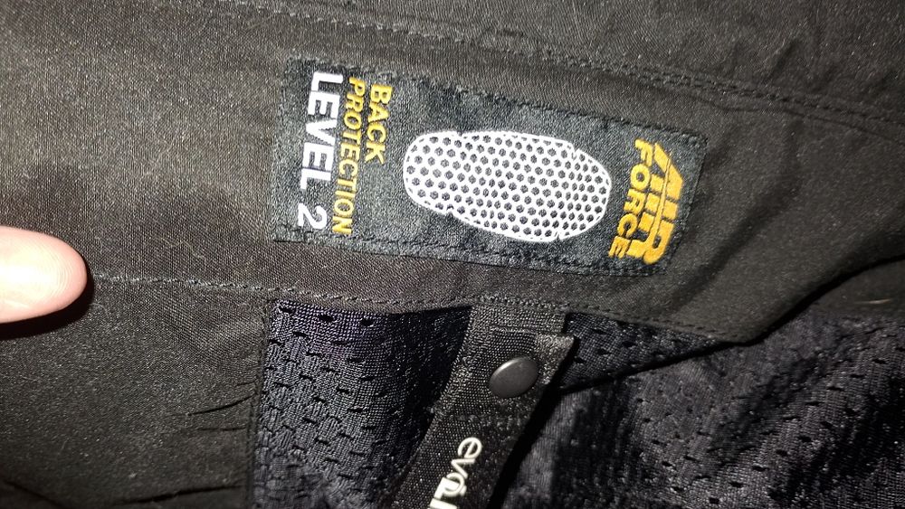 Sprzedam odzież motocyklową