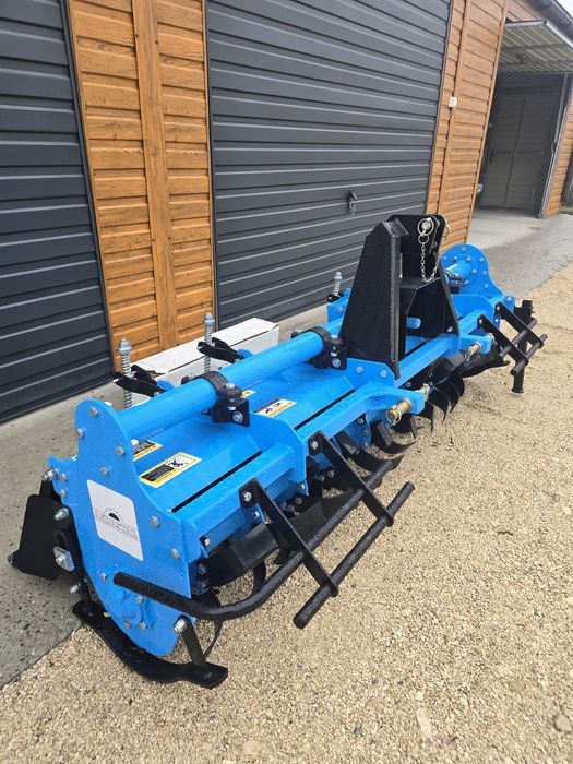 Glebogryzarka Agrostar  wałek wom zawieszana do traktora Dostawa