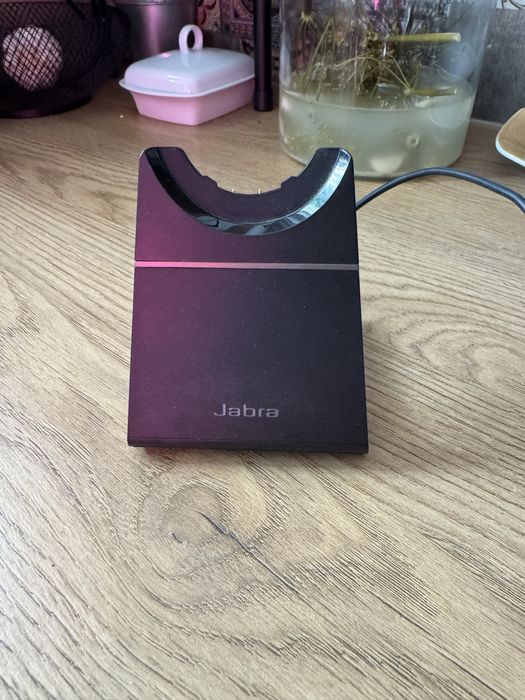 Stacja dokująca do Jabra Evolve2 65 Deskstand