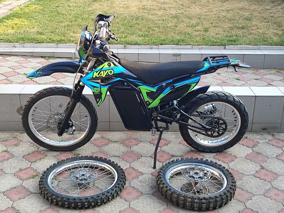 Електро мотоцикл QS138 V3 3000W батарея 24s 63ah Fardriver ND108530