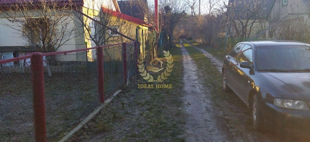 Продам дачний будинок в с.Бабинці