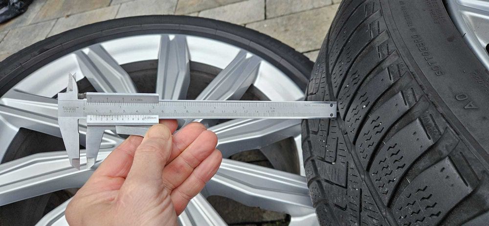 Felgi 19 Cali Audi A6, A7, A4, Q3, Q5, A8 245/45/19 Zima Pirelli