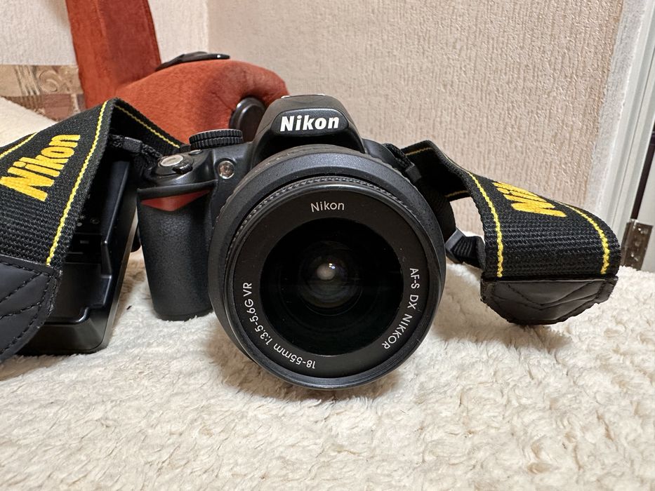 Фотоапарат Nikon D3100