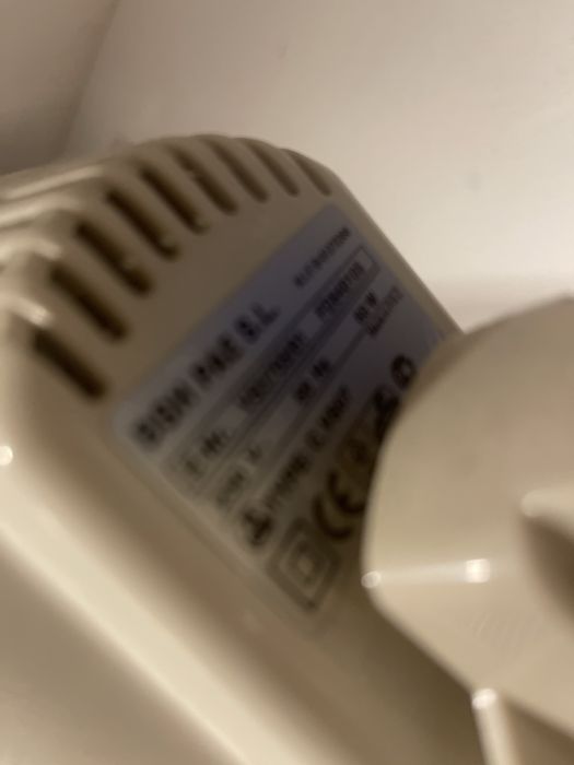 Ventoinha Ufesa 3 velocidades rotativa pouco uso.  Electrica