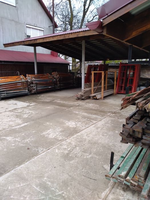 стойки опалубки  під перекриття