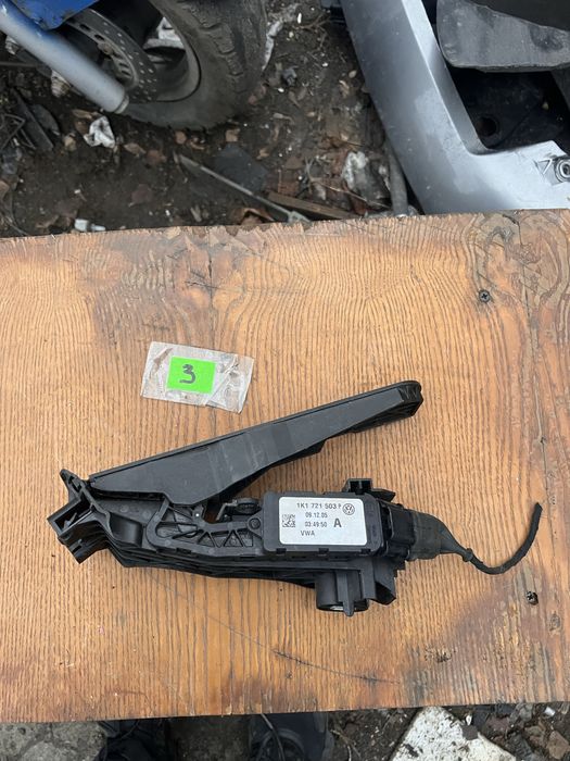 Педаль газа Volkswagen Passat (B6) фольксваген пассат б6 оригинал