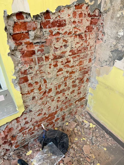 Hydroizolacja wewnętrzna ścian tynkami renowacyjnymi