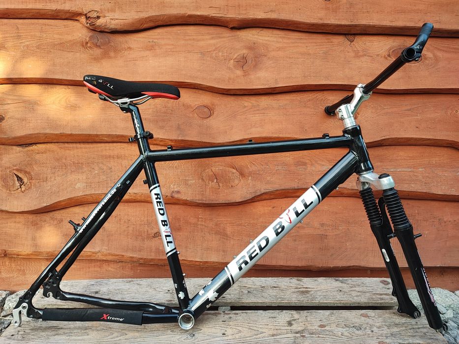 Rama rowerowa Red Bull+ amortyzator Rock Shox Judy alu 26" Retro MTB W