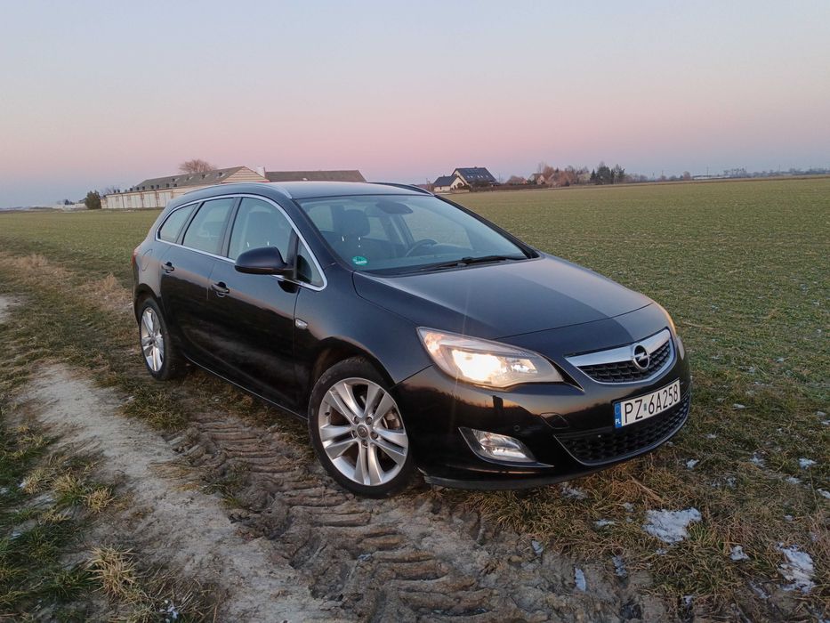 astra IV stan bardzo ladny