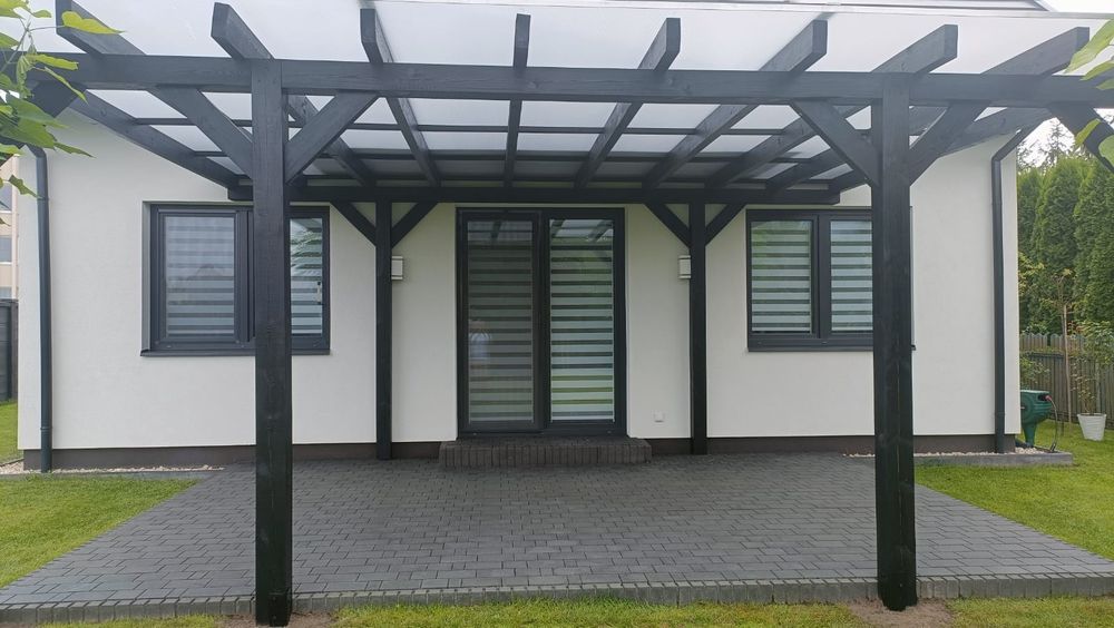 Zadaszenia tarasów 6/4wiata drewniana