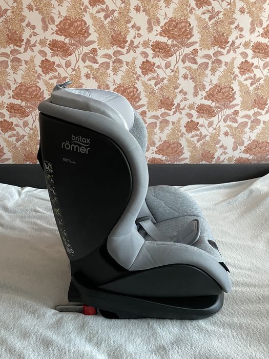 Автокрісло Britax Römer TRIFIX2 i-SIZE (Grey Marble)