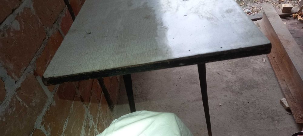 Стол металлический   б у
