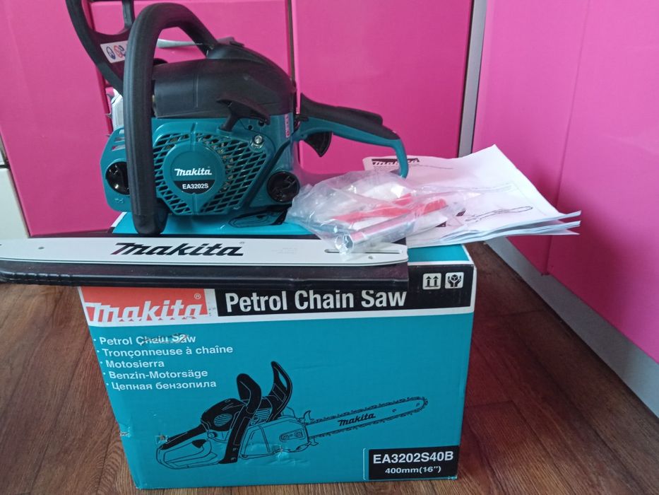 Бензопила макіта makita ea 3202s40 нова!!